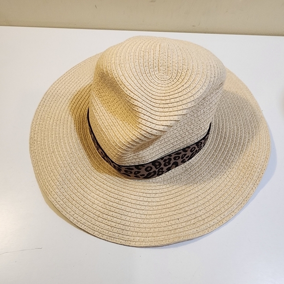 J. Crew Women's Vacation Beach Straw Cream and animal print hat M-L - Picture 10 of 12
